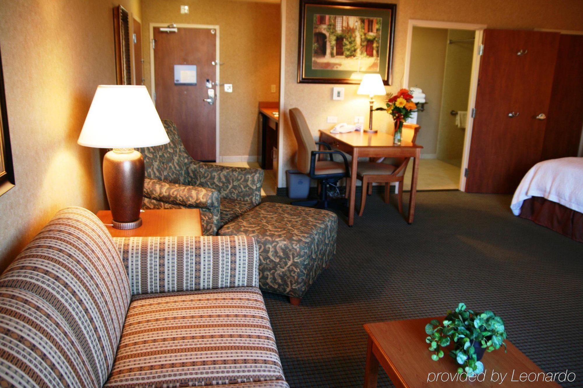 Hampton Inn & Suites Yuba City Oda fotoğraf